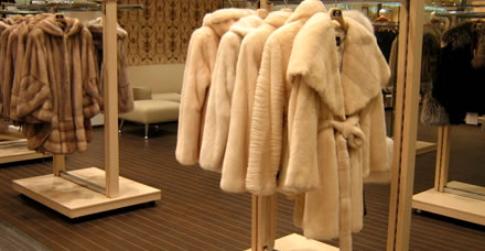 Как ухаживать за меховыми изделиями