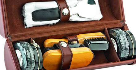 Как чистить замшевую обувь