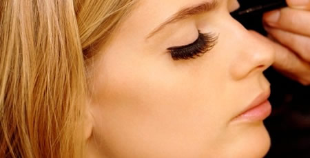 Вредно ли наращивание ногтей?